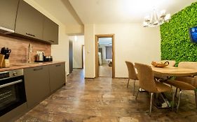 Sofia Crown Life Apartment